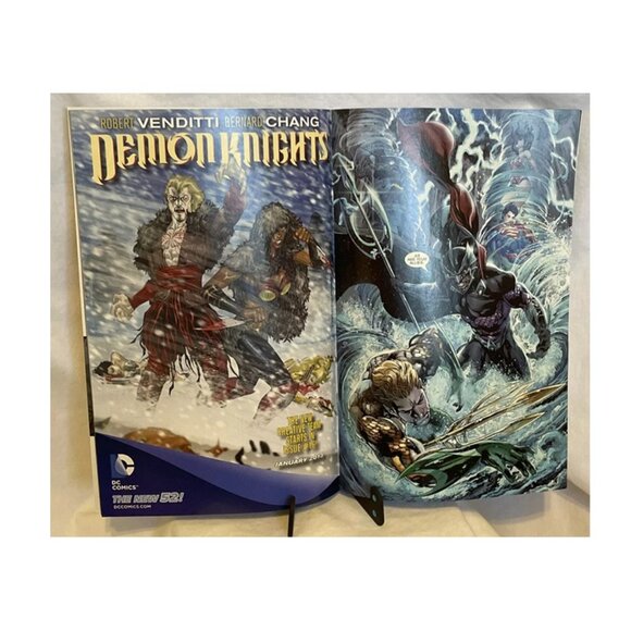 Justice League Vol 2 #16 Throne of Atlantis, Chapter Three Friends and Enemies - Picture 6 of 9